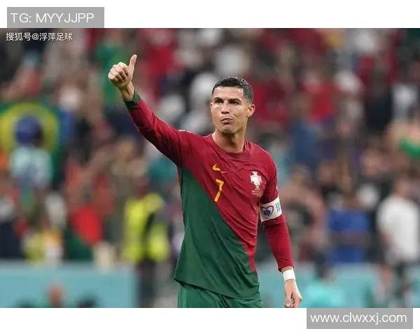 16号球星足球闪耀赛场引爆激情点燃球迷无限热爱与梦想 16号球星足球闪耀赛场引爆激情点燃球迷无限热爱与梦想