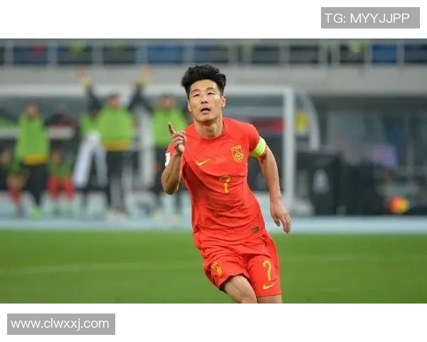 三大金靴引领国足新篇章 星光璀璨助力球队冲击世界杯荣耀 三大金靴引领国足新篇章 星光璀璨助力球队冲击世界杯荣耀