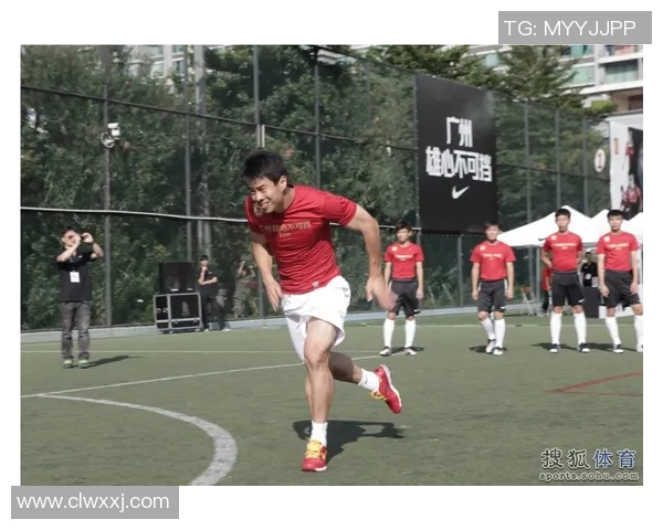 智能足球球星识别软件助力球迷精准掌握球员信息与比赛动态