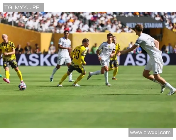 热血绿茵藏式足球球星激情瞬间高清壁纸精选