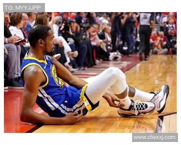 球星突遭跟腱断裂重创职业足球生涯面临巨大考验 球星突遭跟腱断裂重创职业足球生涯面临巨大考验